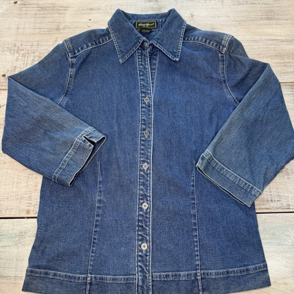 Eddie Bauer Tops - Eddie Bauer 3/4 Sleeve Button Up Light Weight Denim Shirt Size Small EUC